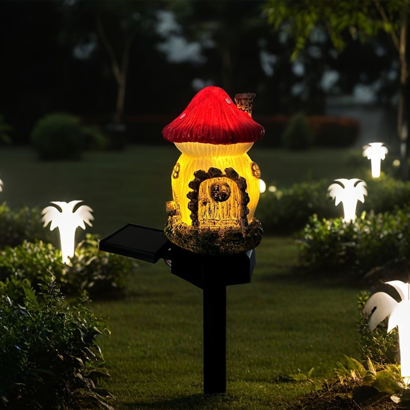ソーラー式キノコライト 屋外防水 フェアリーキノコハウスラン - Outdoor Lighting Architectural のレビューと価格